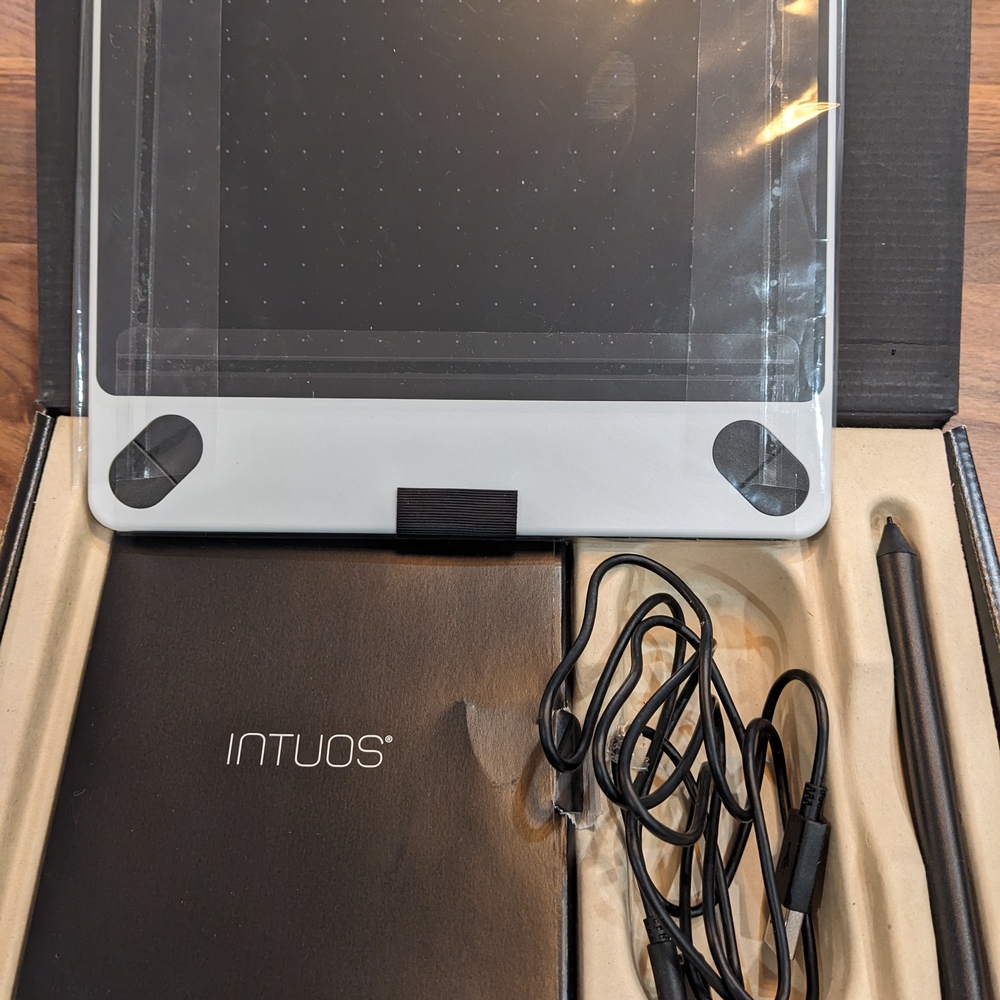 Wacom Intuos Graphics Tablet with Pen